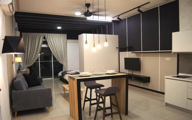 Twin Galaxy Suites