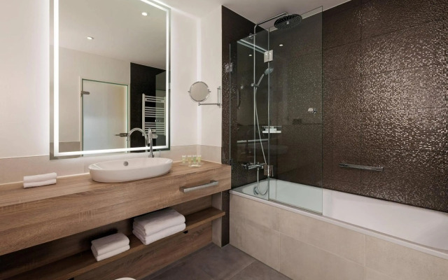 Courtyard by Marriott Hamburg Airport
