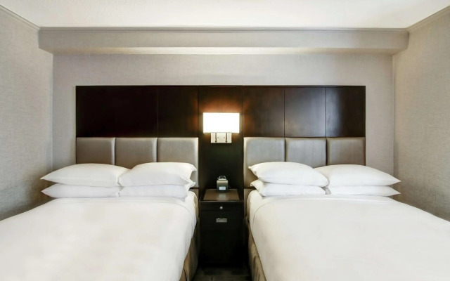 Monte Carlo Inn Toronto - Markham
