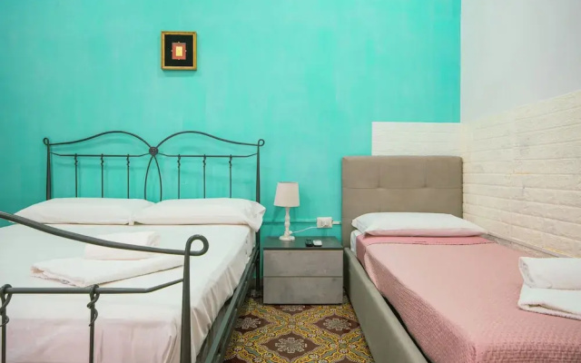 Maestosa Casa In Napoli Centro