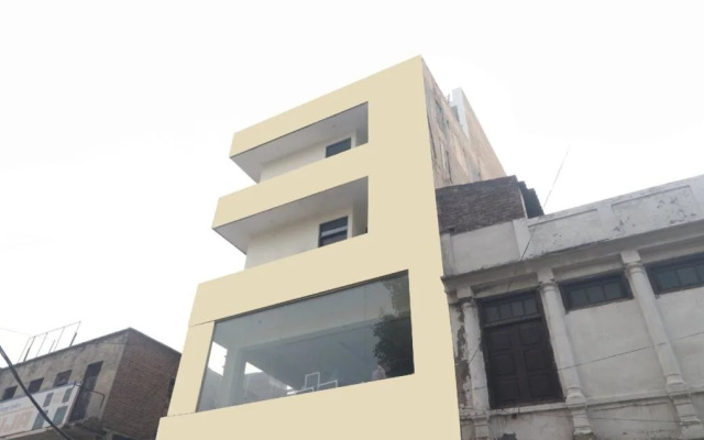 OYO 19355 Blessing Guest House