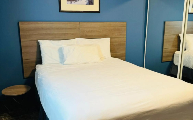 Anchor Inn And Suites