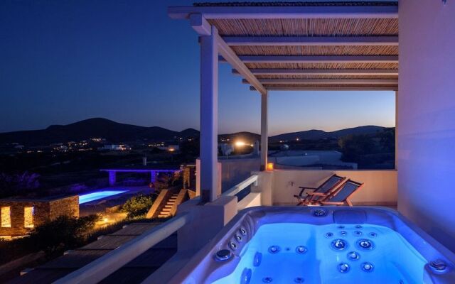 Antiparos Luxury Villas