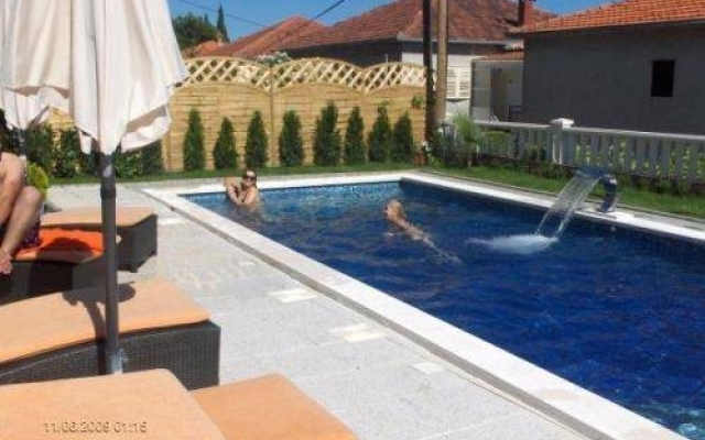 Villa Ana