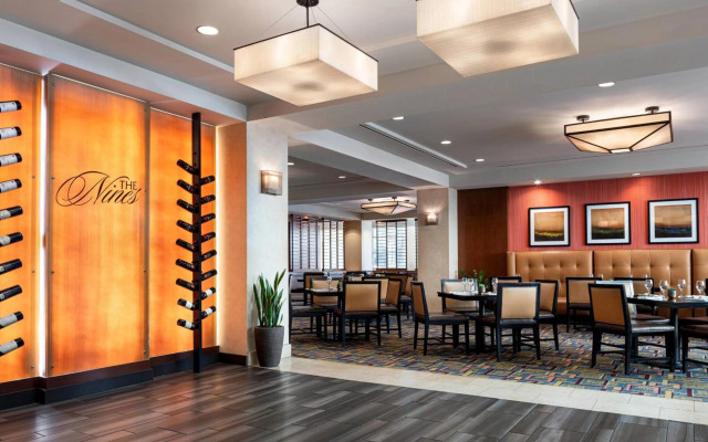Bakersfield Marriott at the Convention Center
