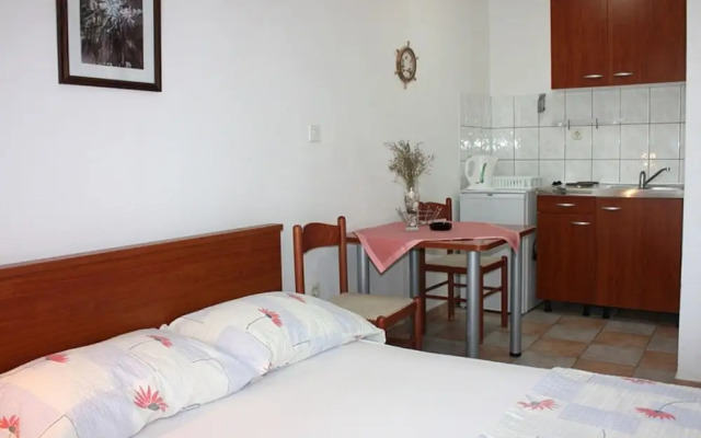 Apartments Blato-J