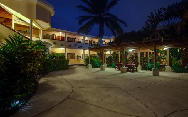 Best Western Plus Belize Biltmore Plaza