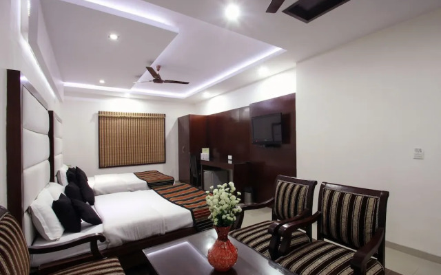 Hotel Mohan International
