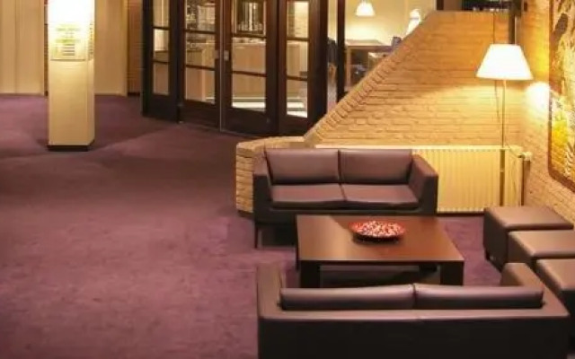 Отель Fletcher Hotel-Restaurant 's-Hertogenbosch