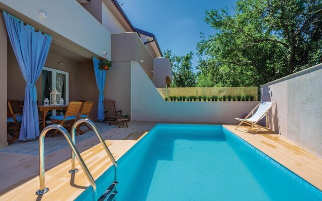 Beautiful Home in Klimno With Wifi and 2 Bedrooms