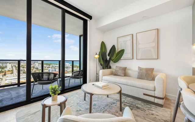 Luxury Condos Near Miami Beach