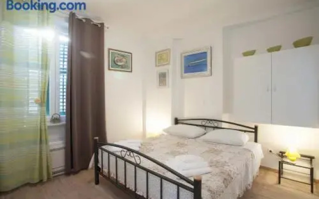 Rooms Split Pezelj