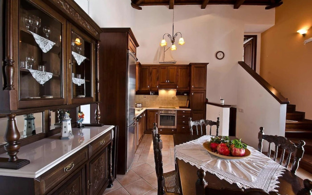 Vatellis Villas