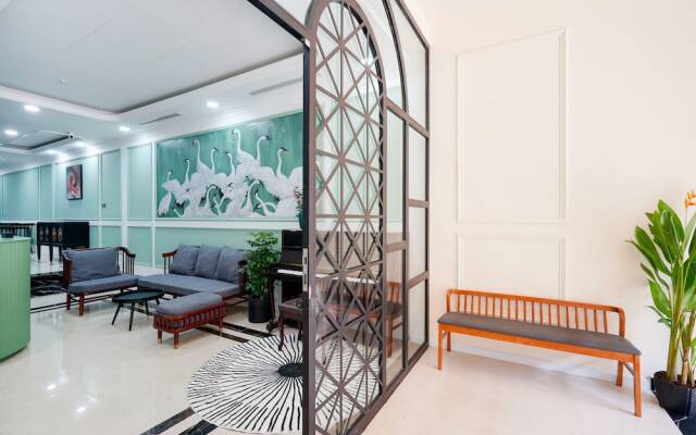 Sazi Hotel Bui Thi Xuan