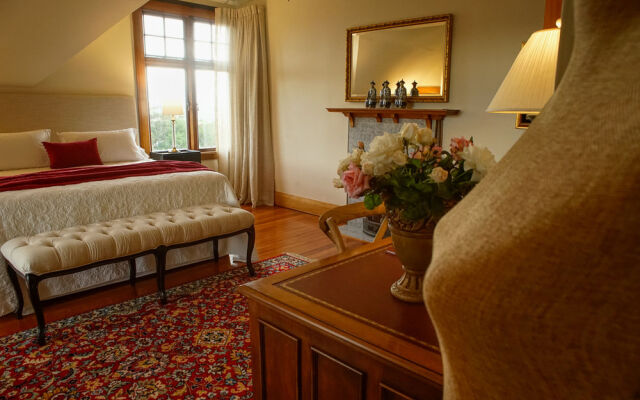 The Douglas - Fine Accomodation