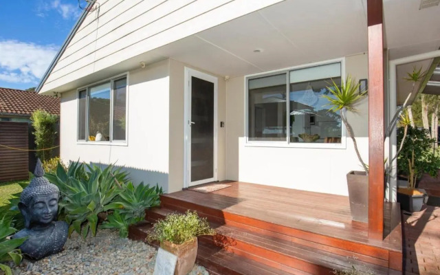 Pagoda, Culburra Beach