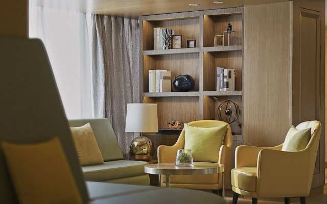Tianfu Square Serviced Suites by Lanson Place