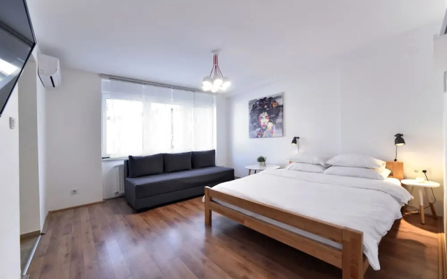 Vla Vla Apartments