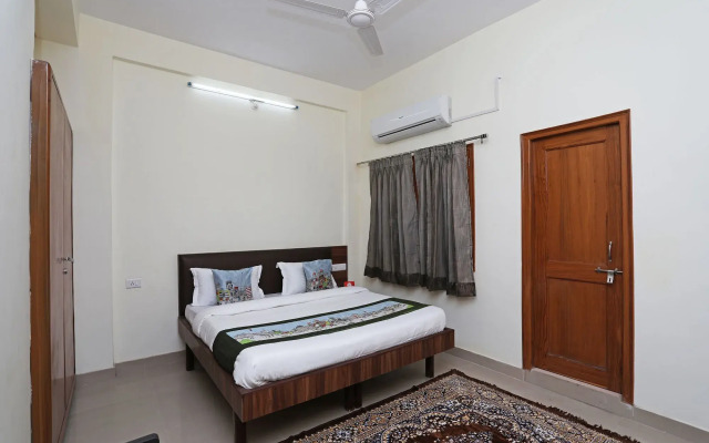 Urvi Apartments by OYO Rooms