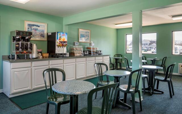 Rodeway Inn And Suites