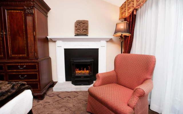 Old Stone Inn Boutique Hotel