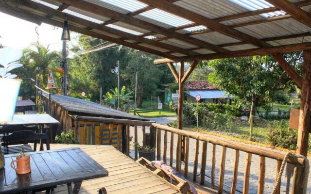 North Point Hostel - Praia do Rosa