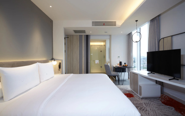 Harris Hotel & Convention Cibinong City Mall Bogor