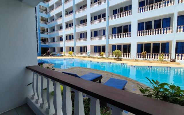 c3 Cowrie Shell Residences
