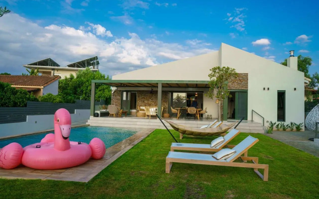 Luxury Country House
