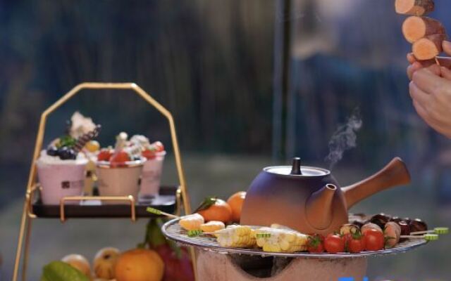 Holiday Inn Wuyi mountain water village
