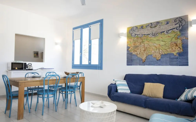 Casa Azzurra sul mare e centralissima