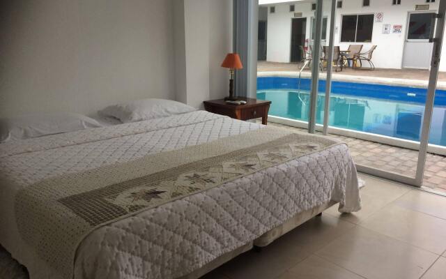 Red Mangrove Divers Lodge Santa Cruz