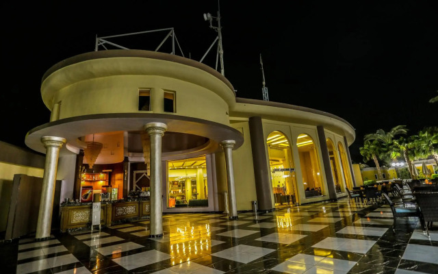 Mirage Bay Resort and Aqua Park