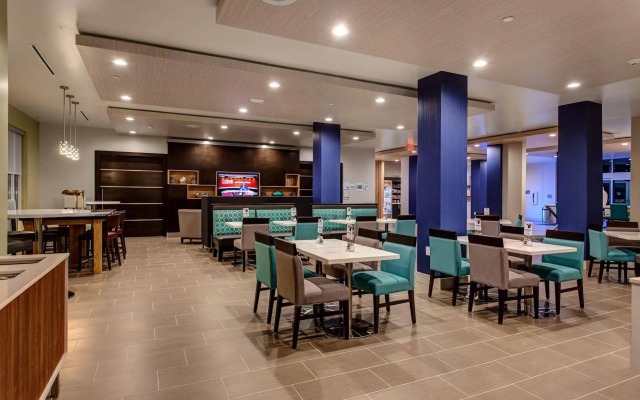 Holiday Inn Express & Suites Gatesville - N. Ft Hood by IHG