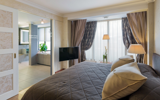 Hotel Royal - Image 3