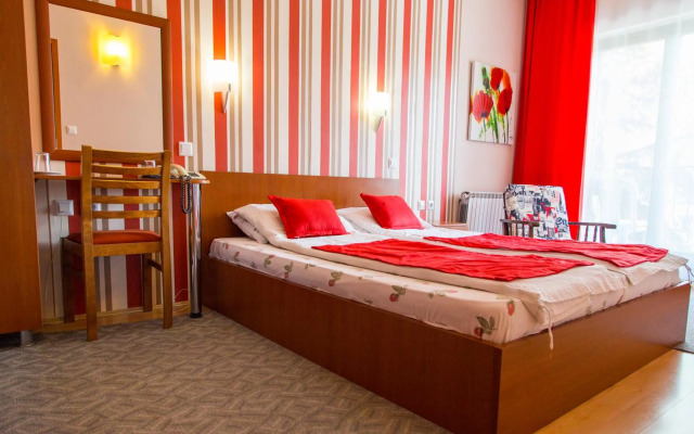 Hotel Pine
