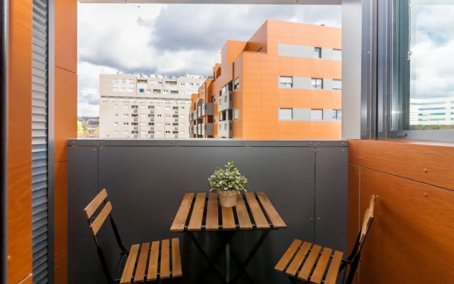 New Big Apple Apartment PTS Granada Canovas