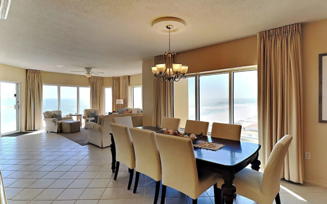 Emerald Isle #1108 - Emerald Dreams