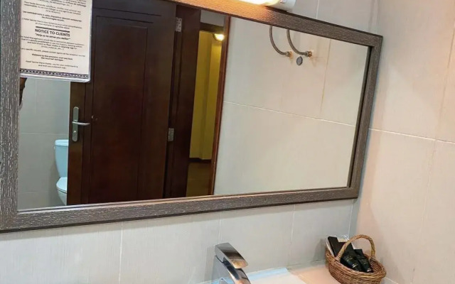 Veronica Guest House