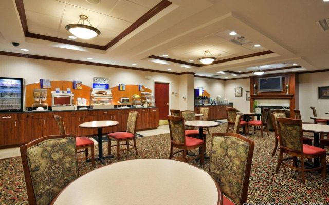 Holiday Inn Express Hotel & Suites Harriman by IHG