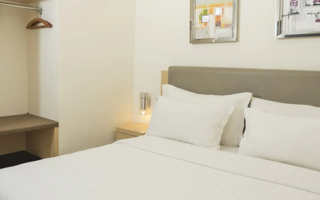 d'primahotel Airport Jakarta 1