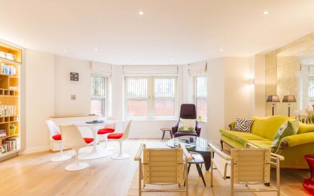 2 Bed, 2 bath flat in Covent Garden