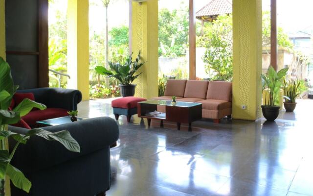 Airy Ubud Raya Campuhan Sanggingan Gianyar Bali