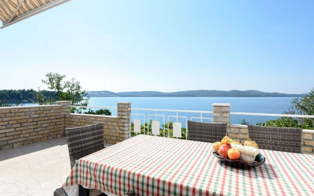 Mihaela - sea View - A1