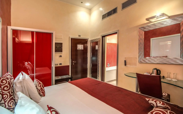 La Griffe Hotel