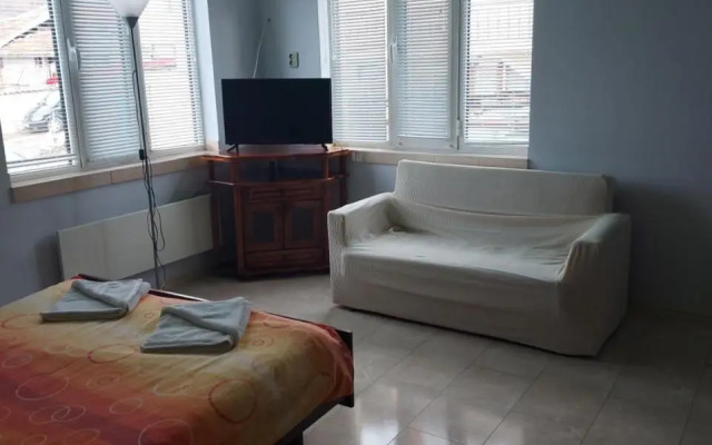 Viktoria House