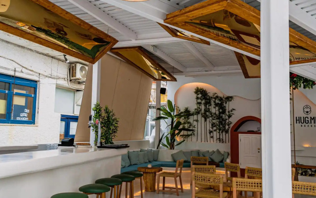 Arco Naxos Luxury Apartments