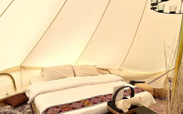 Starwatching private camp - Oman Desert Private Camp