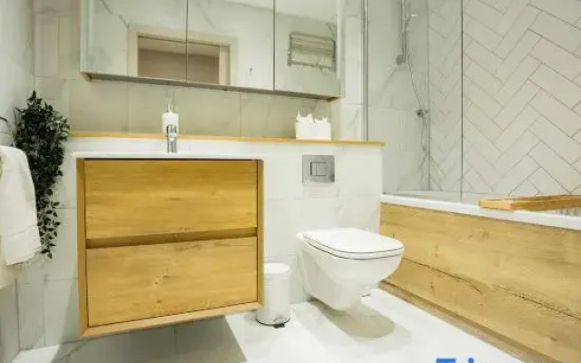 Spacious 3-Bed Retreat | Modern & Super Central