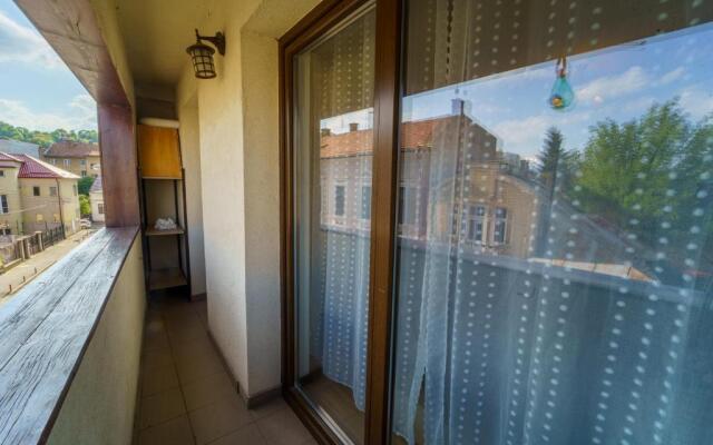 5* mansion in city center